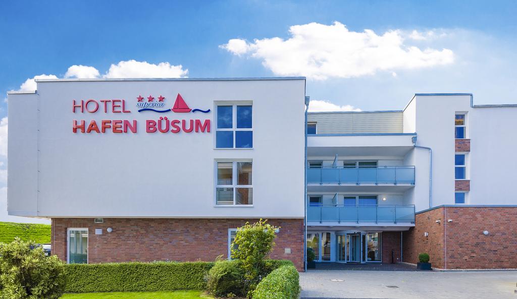 Hotel Hafen Buesum Exterior photo